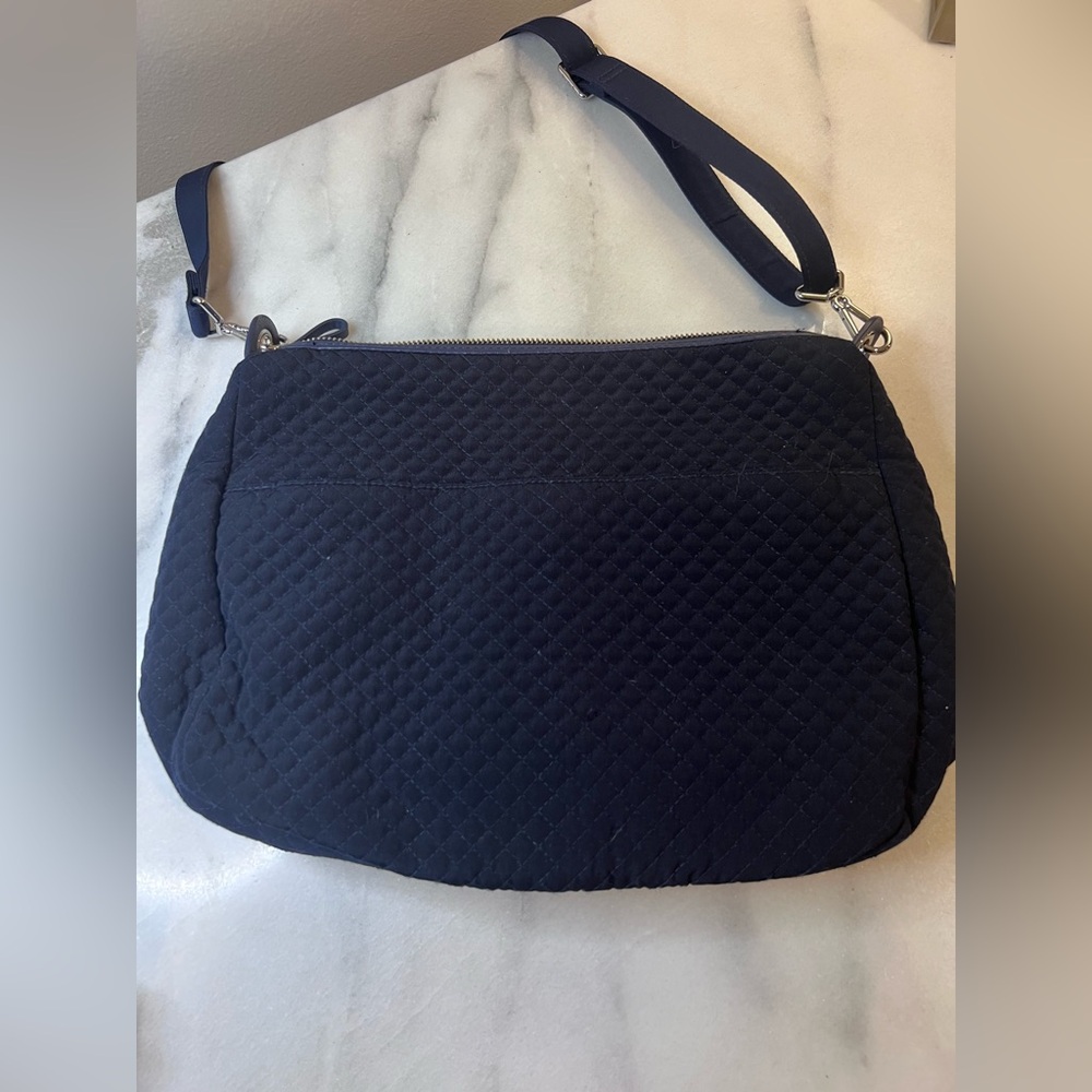 Vera Bradley Navy Blue quilted cross body bag by Very Bradley. - Picture 5 of 10